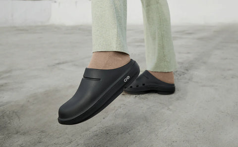 Women's OOcloog Clog - Black